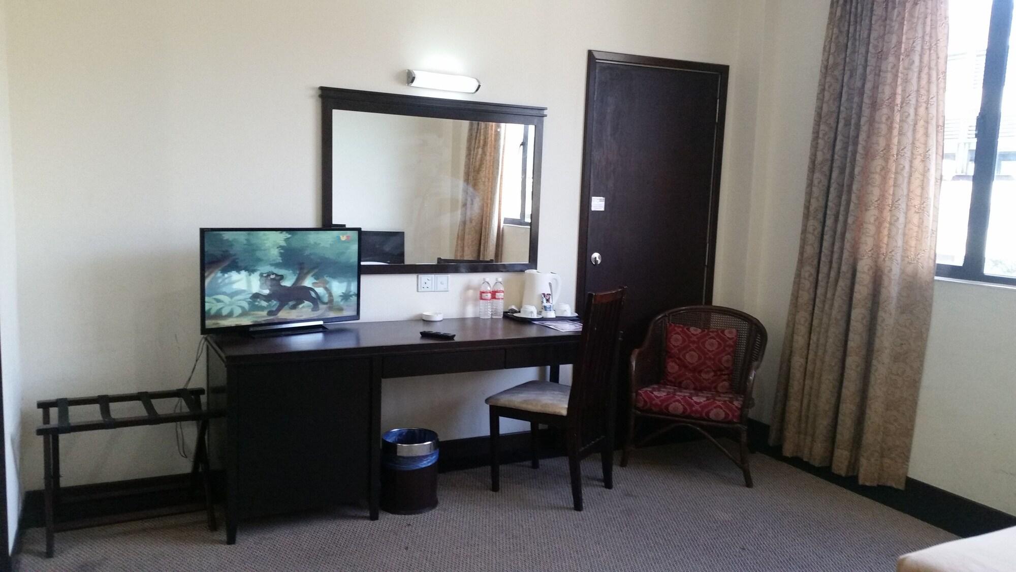 Carlton Hotel שאה אלאם מראה חיצוני תמונה