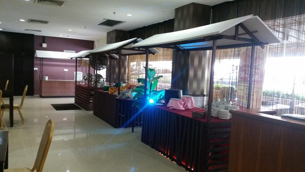 Carlton Hotel שאה אלאם מראה חיצוני תמונה