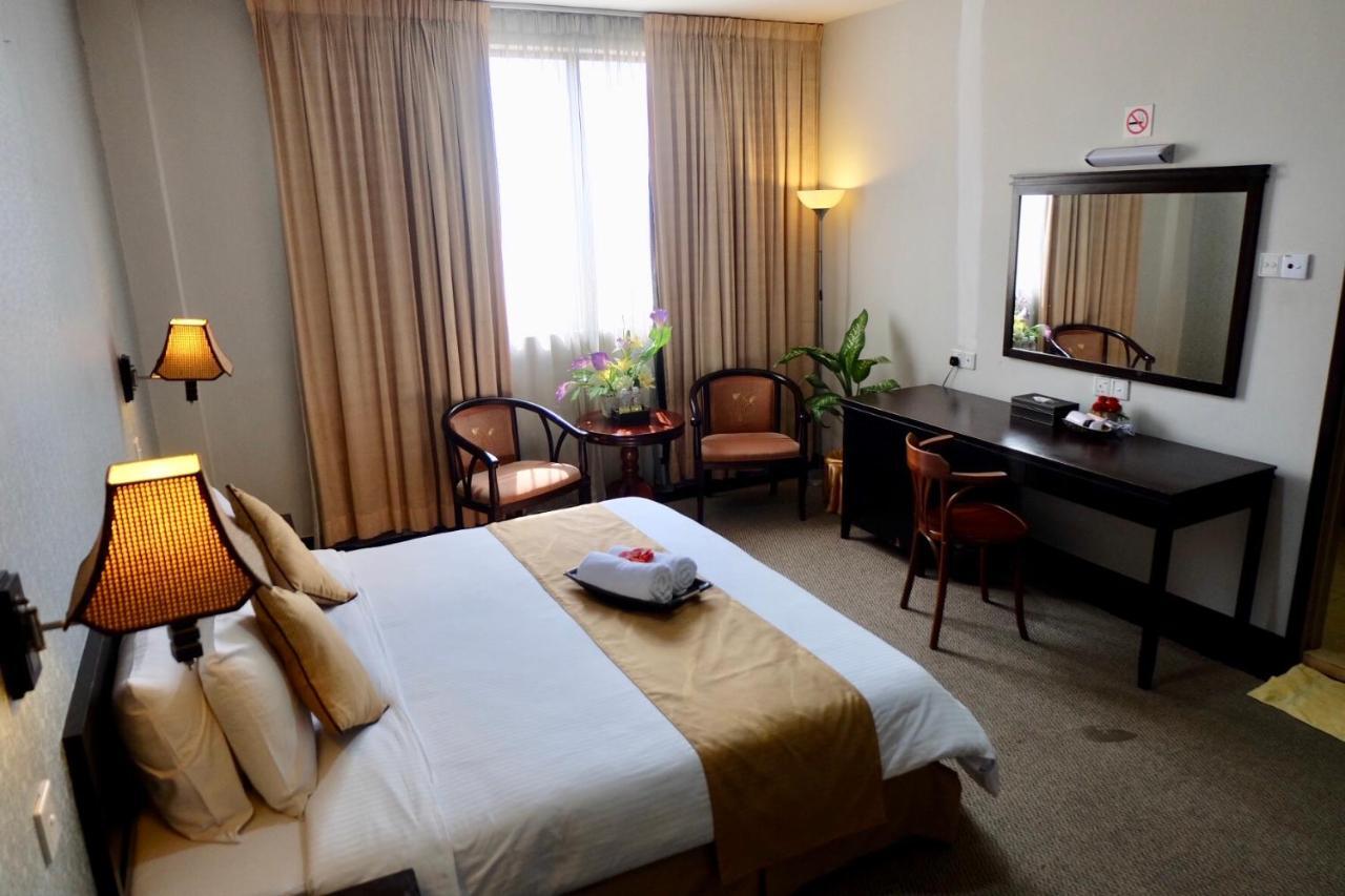 Carlton Hotel שאה אלאם מראה חיצוני תמונה